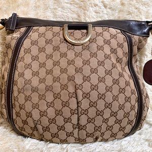 SOLD SOLD SOLD!!Gucci Shoulder Bag